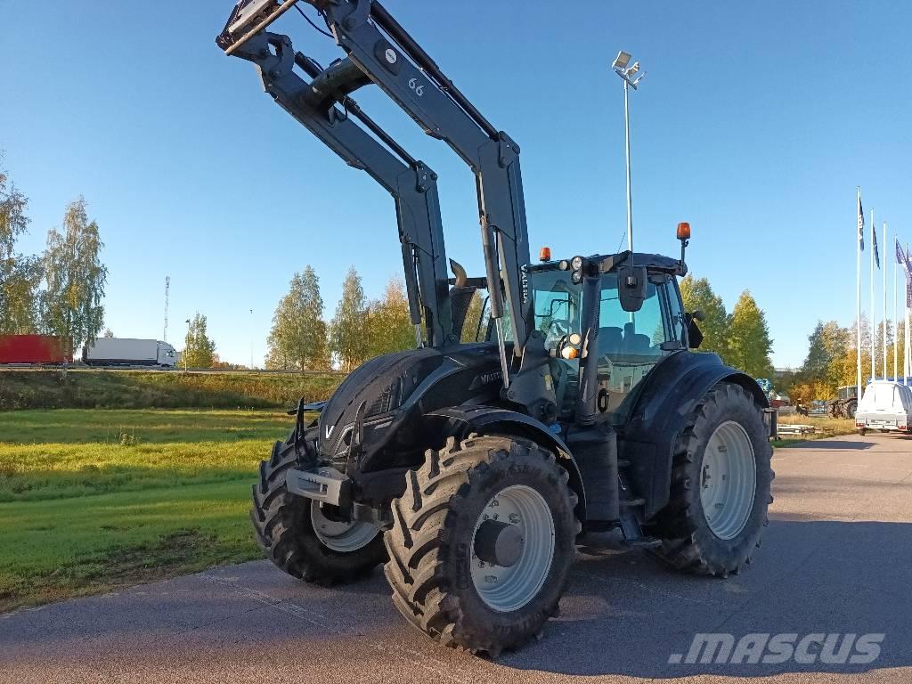 Valtra T174E Versu Traktoriai