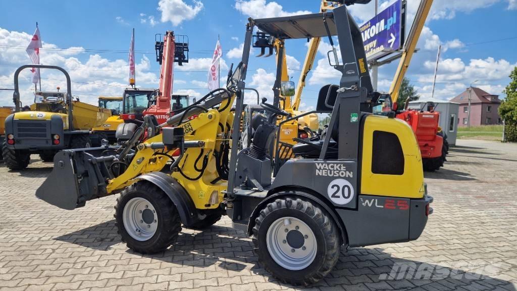 Wacker Neuson WL 25 Naudoti ratiniai krautuvai