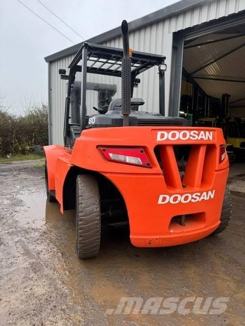 Doosan D80SC-7 Dyzeliniai krautuvai