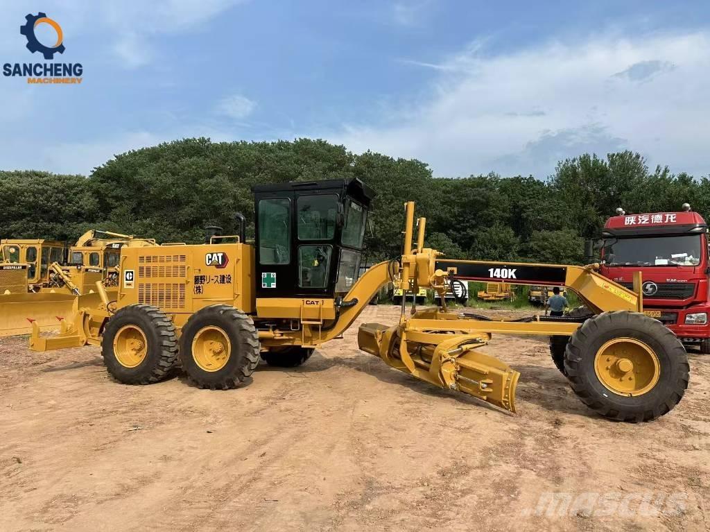 CAT 140K Greideriai