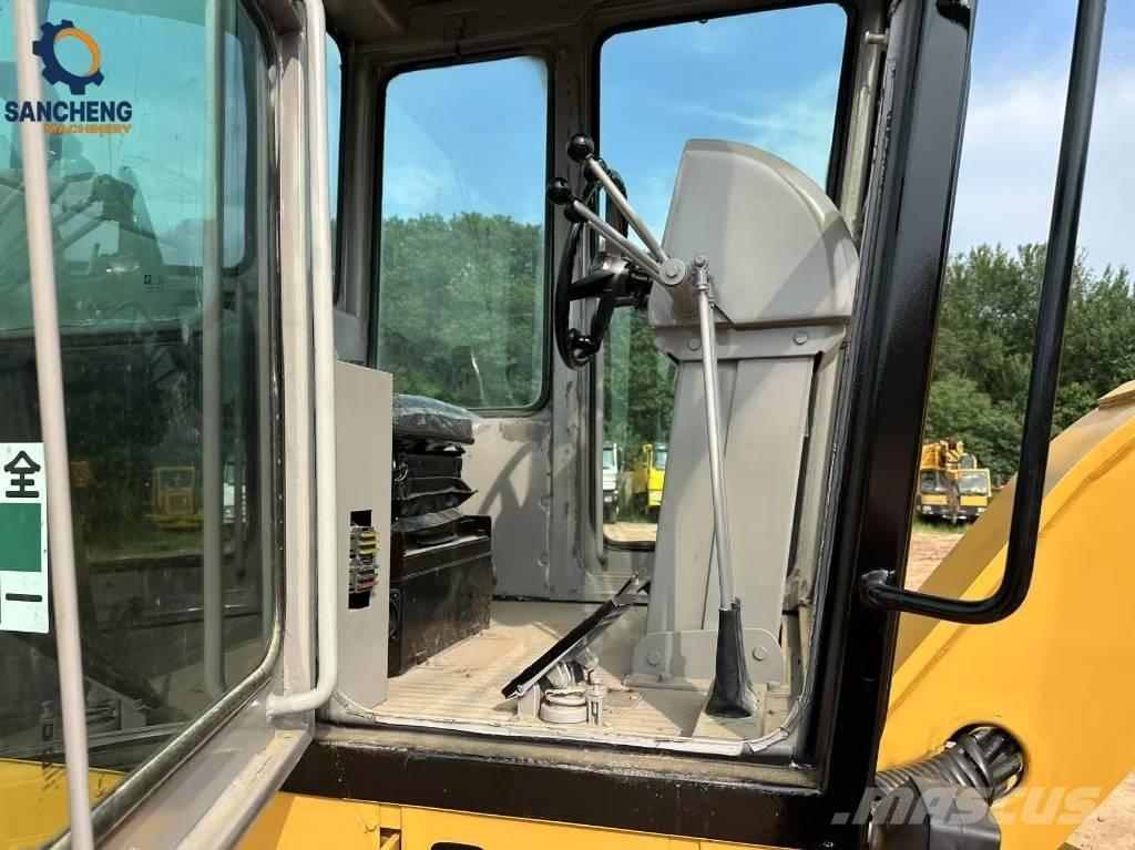 CAT 140K Greideriai
