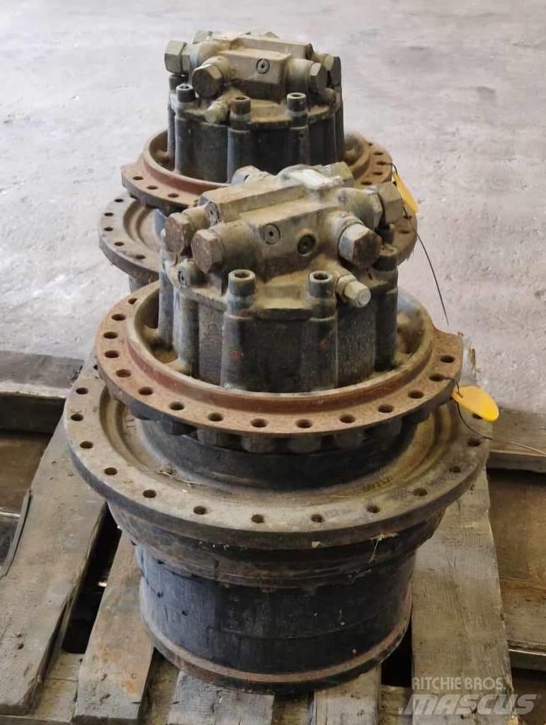 Hitachi ZX 300 Vikšrai, grandinės ir važiuoklės