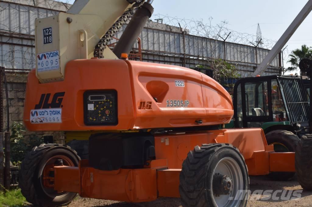 JLG 1350 SJP Teleskopiniai keltuvai