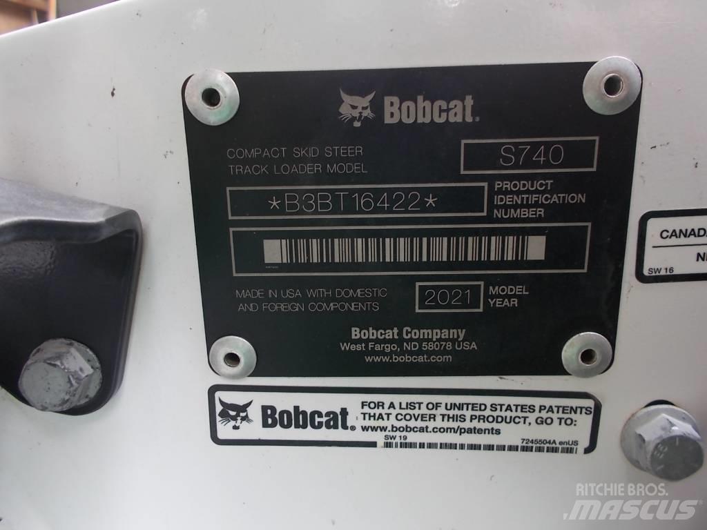Bobcat S740 Krautuvai su šoniniu pasukimu
