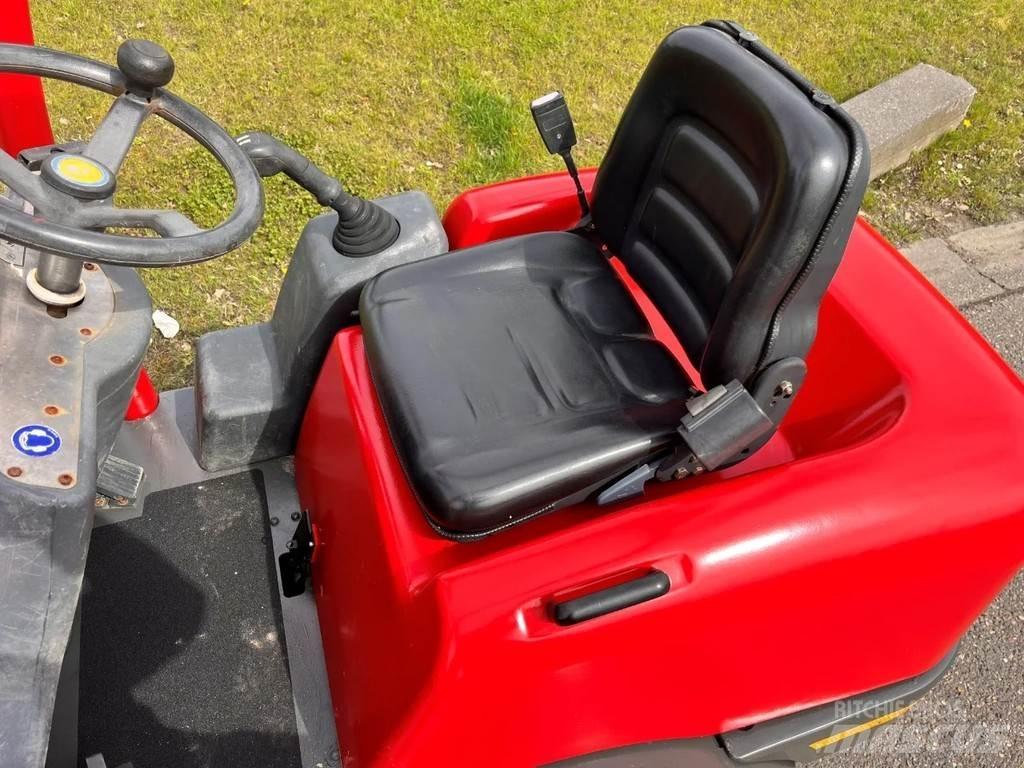 Ausa D150AHG Karjeriniai savivarčiai
