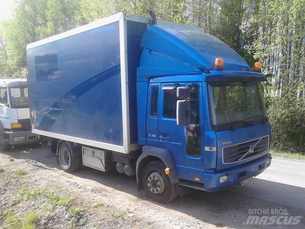 Volvo FL 220 Sunkvežimiai su dengtu kėbulu