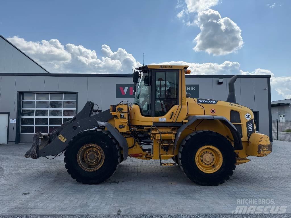 Volvo L 90 G Naudoti ratiniai krautuvai
