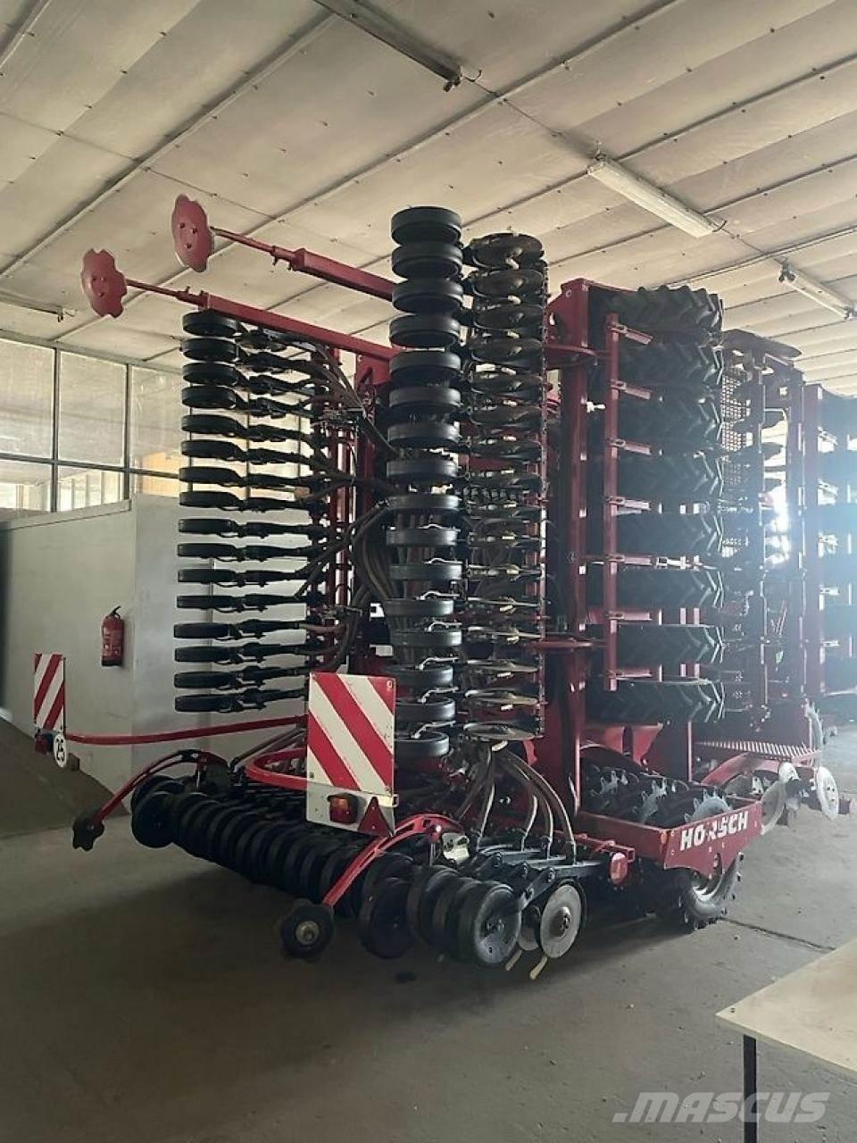 Horsch Pronto 8 DC Sėjamieji kombainai