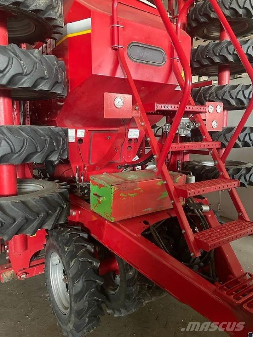 Horsch Pronto 8 DC Sėjamieji kombainai