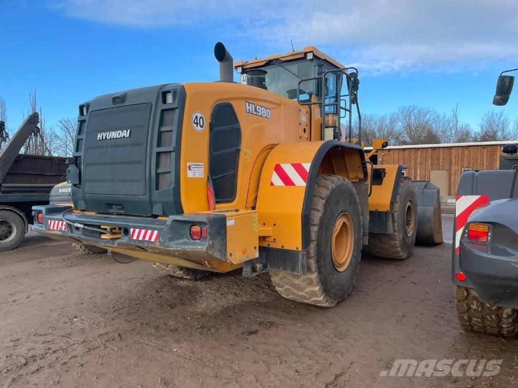 Hyundai HL 980 Naudoti ratiniai krautuvai