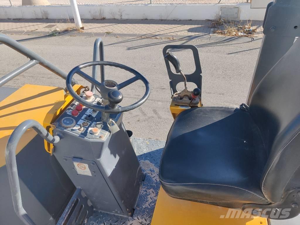 Bomag BW 120 Porinių būgnų volai