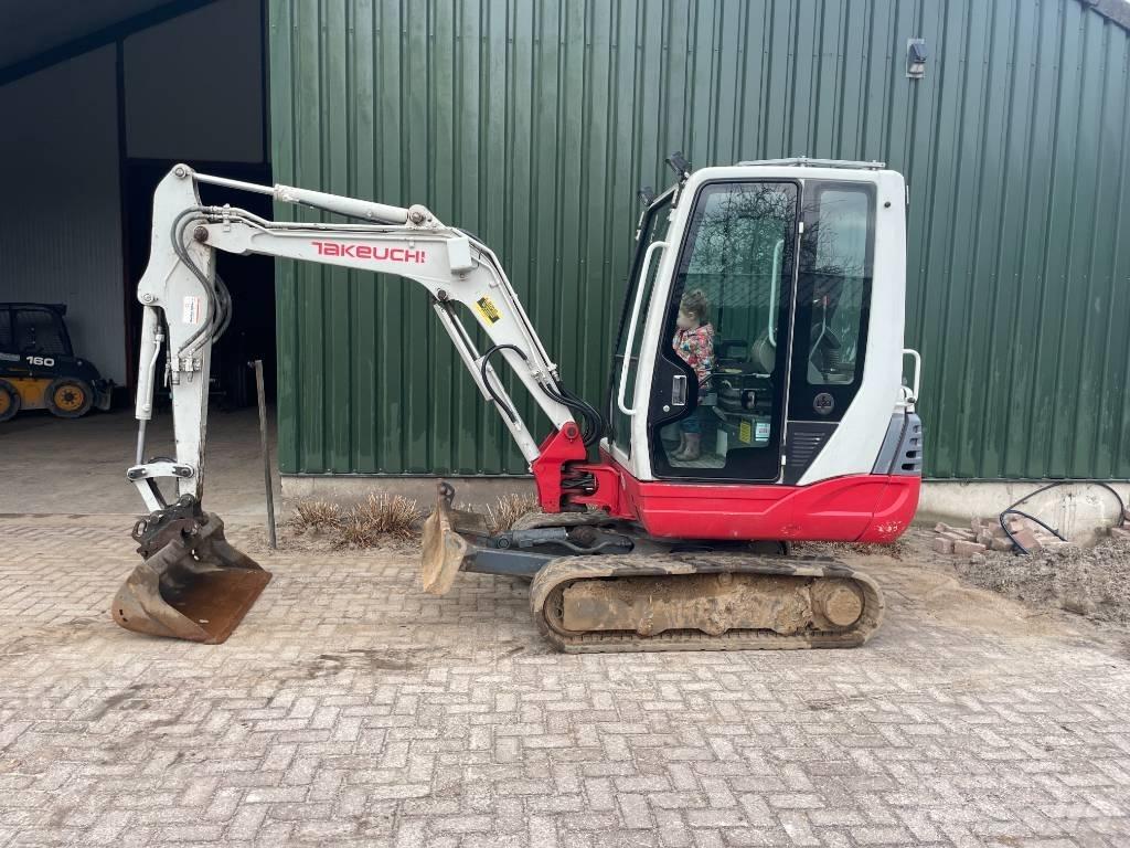 Takeuchi TB 228 Mini ekskavatoriai < 7 t