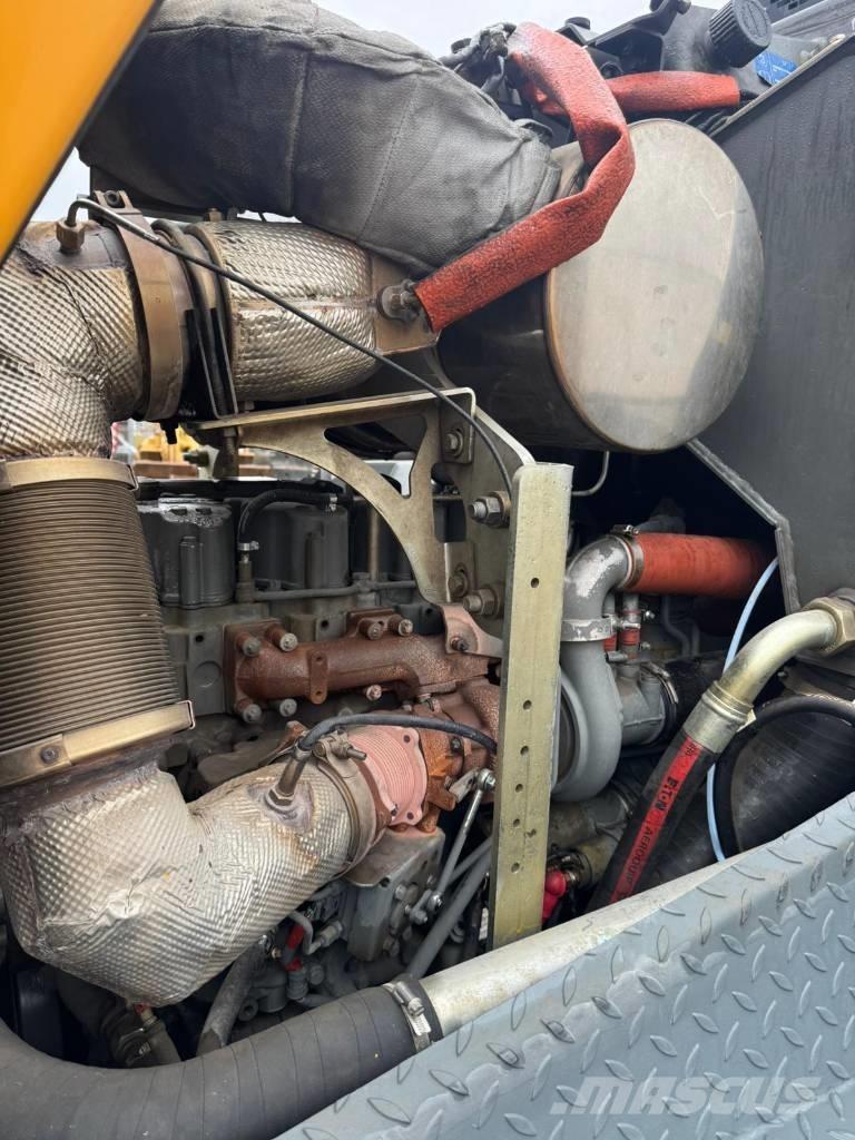 Liebherr L556 Naudoti ratiniai krautuvai