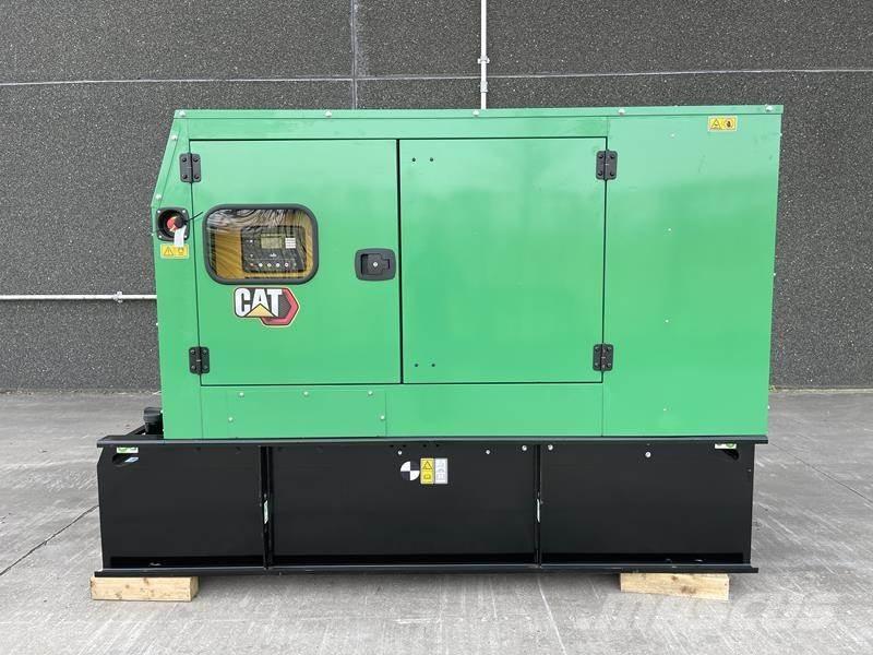 CAT DE 65 E 3 Dyzeliniai generatoriai