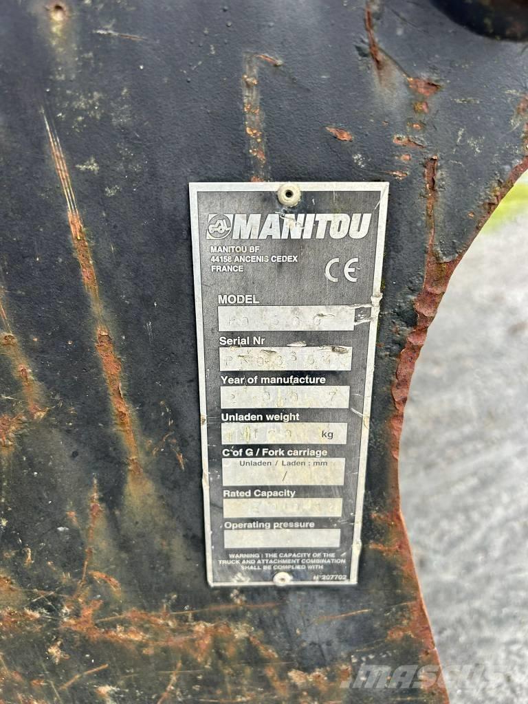 Manitou p600 Vikšriniai ekskavatoriai