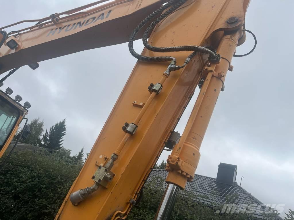 Hyundai 140W-9A Ratiniai ekskavatoriai