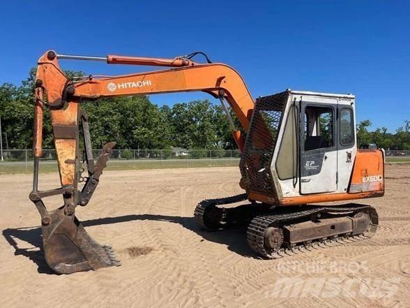Hitachi EX 60 Vikšriniai ekskavatoriai
