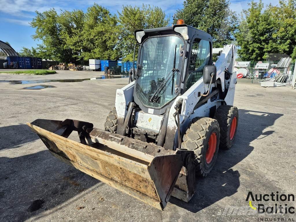 Bobcat S 650 Krautuvai su šoniniu pasukimu