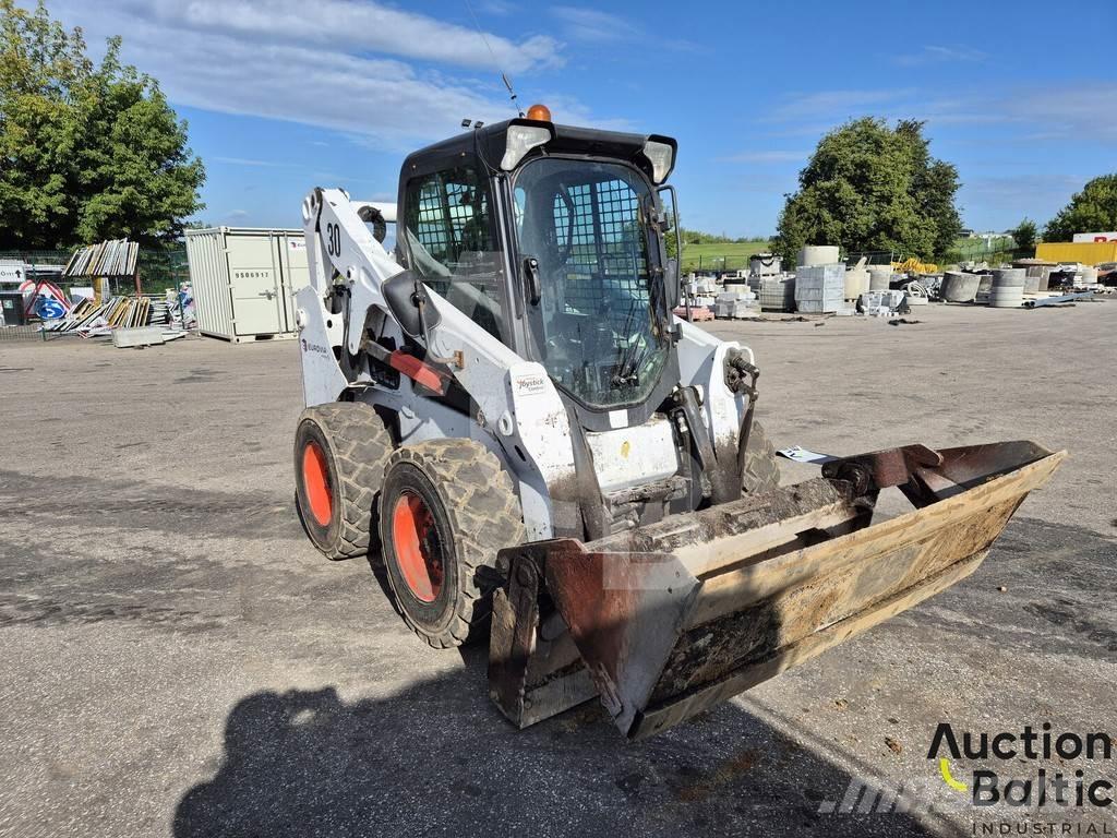 Bobcat S 650 Krautuvai su šoniniu pasukimu