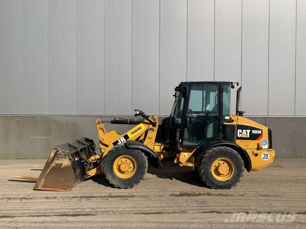 CAT 906 Naudoti ratiniai krautuvai