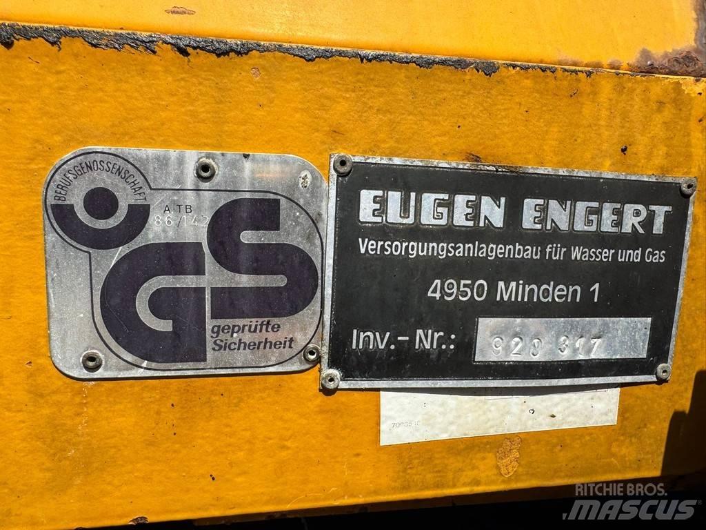 Liebherr A900C Ratiniai ekskavatoriai