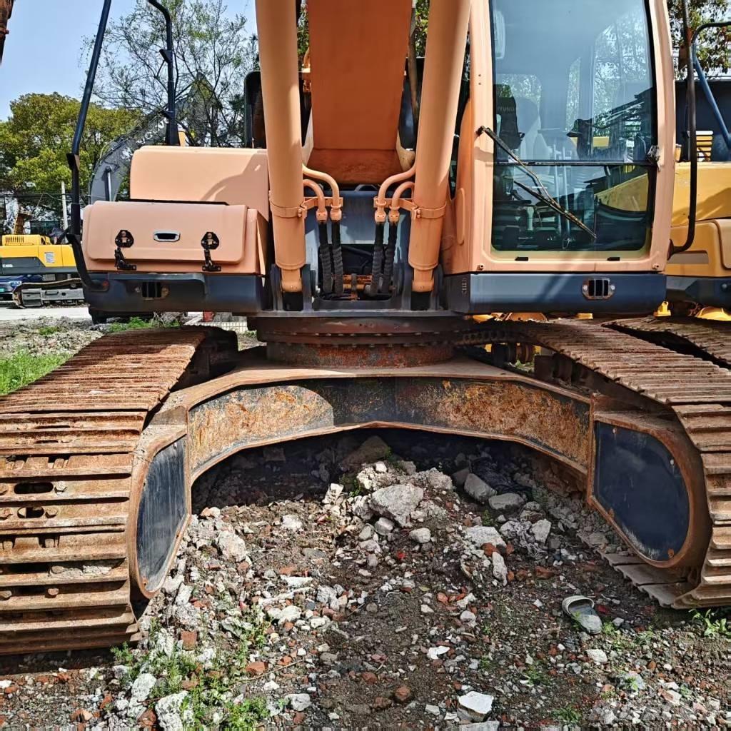 Hyundai R305LC-9t Vikšriniai ekskavatoriai