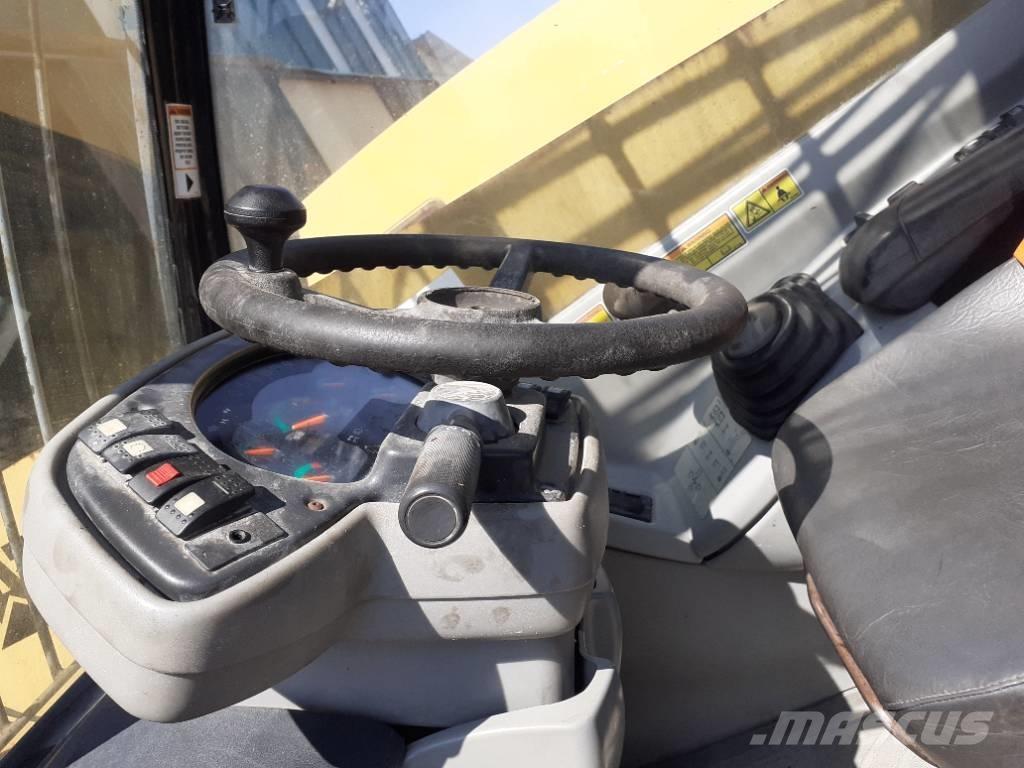 CAT TH 350 B Teleskopiniai krautuvai