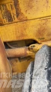 CAT  950C Naudoti ratiniai krautuvai