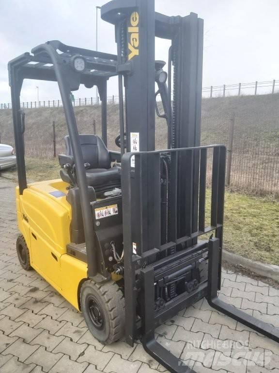 Yale ERP 16 VF Elektriniai šakiniai krautuvai