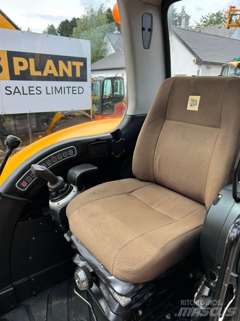 JCB 8085 ZTS Vidutinės galios ekskavatoriai 7-12 t