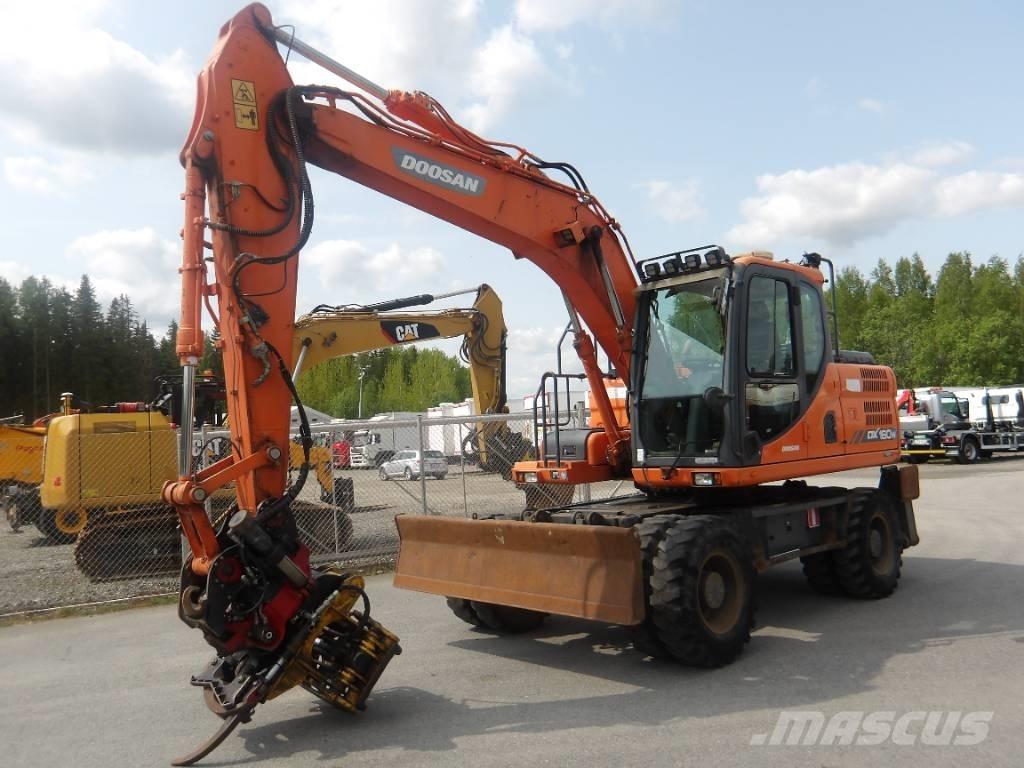 Doosan DX 160 W Ratiniai ekskavatoriai