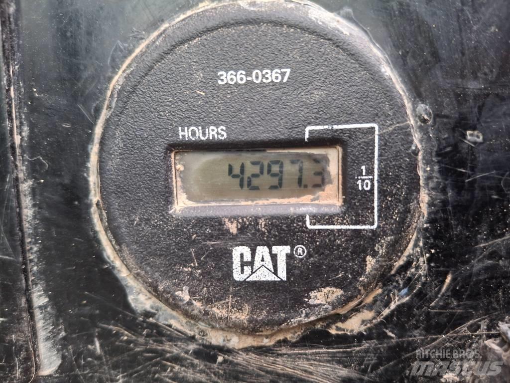 CAT 308 E 2 CR Vidutinės galios ekskavatoriai 7-12 t