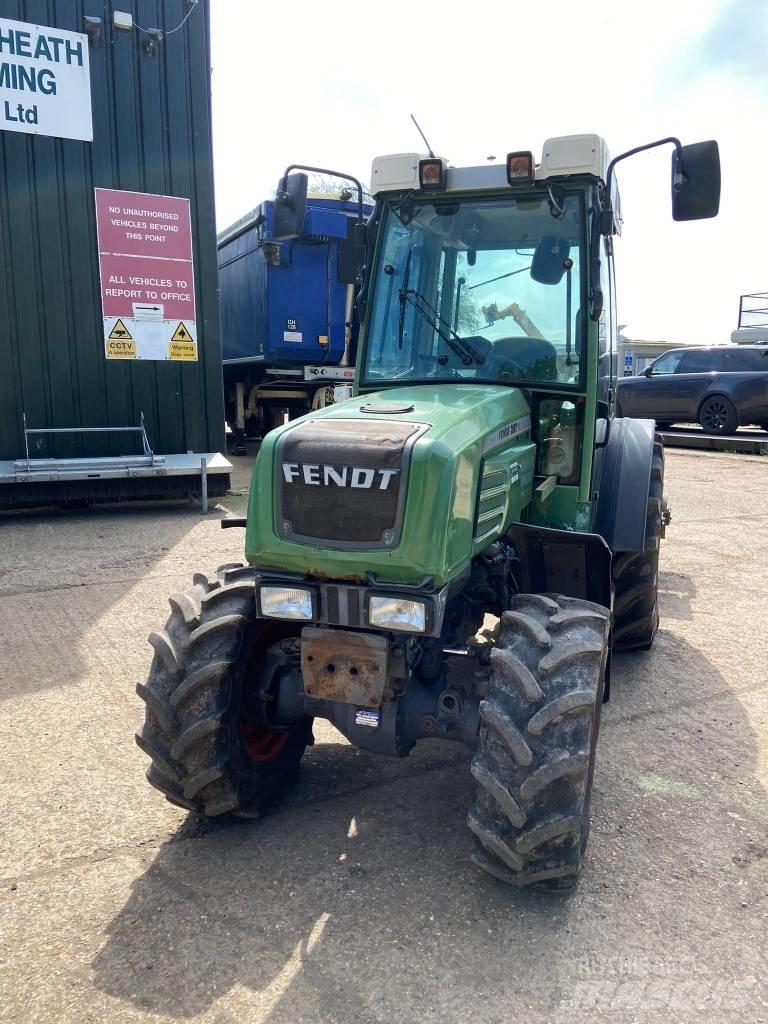 Fendt 207 Vario Traktoriai