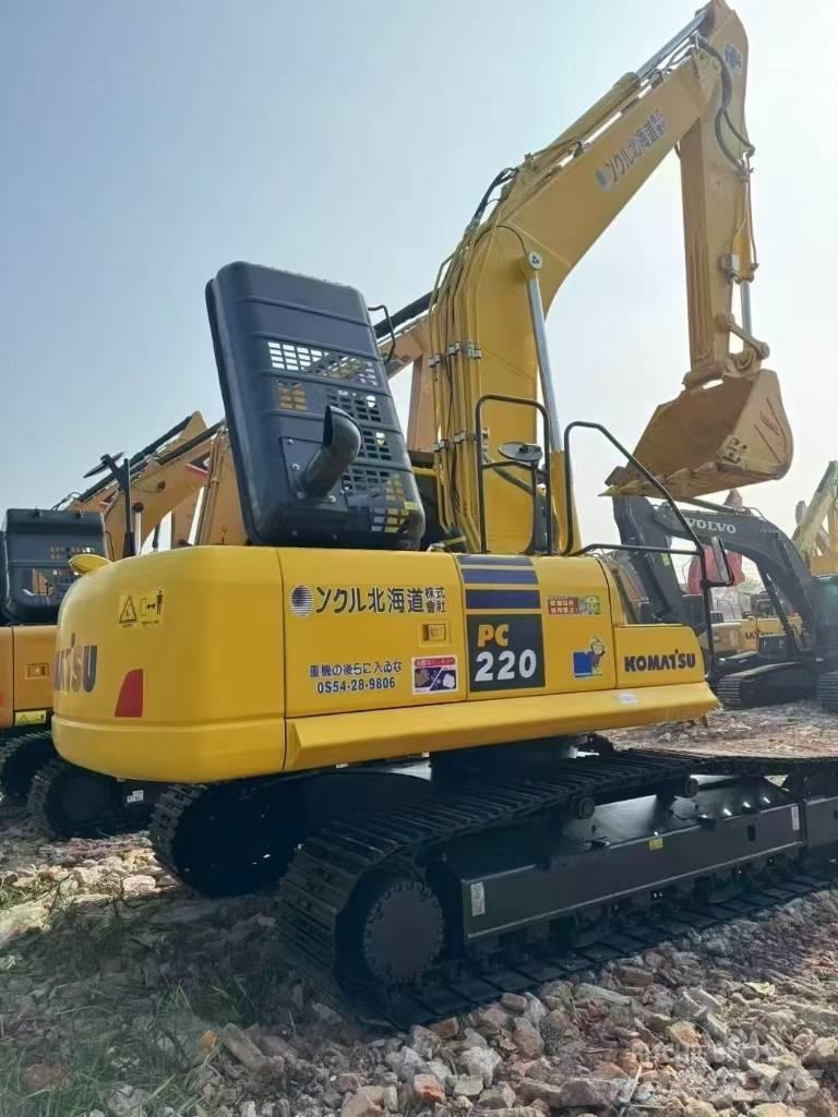 Komatsu PC 220 Vikšriniai ekskavatoriai