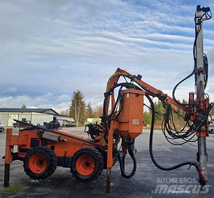 Tamrock 110 E Žemės paviršiaus gręžimo technika