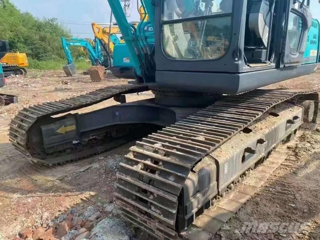 Kobelco SK 210 D Vikšriniai ekskavatoriai