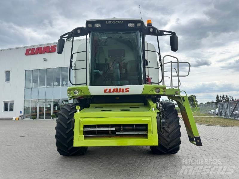 CLAAS LEXION 580 Derliaus nuėmimo kombainai