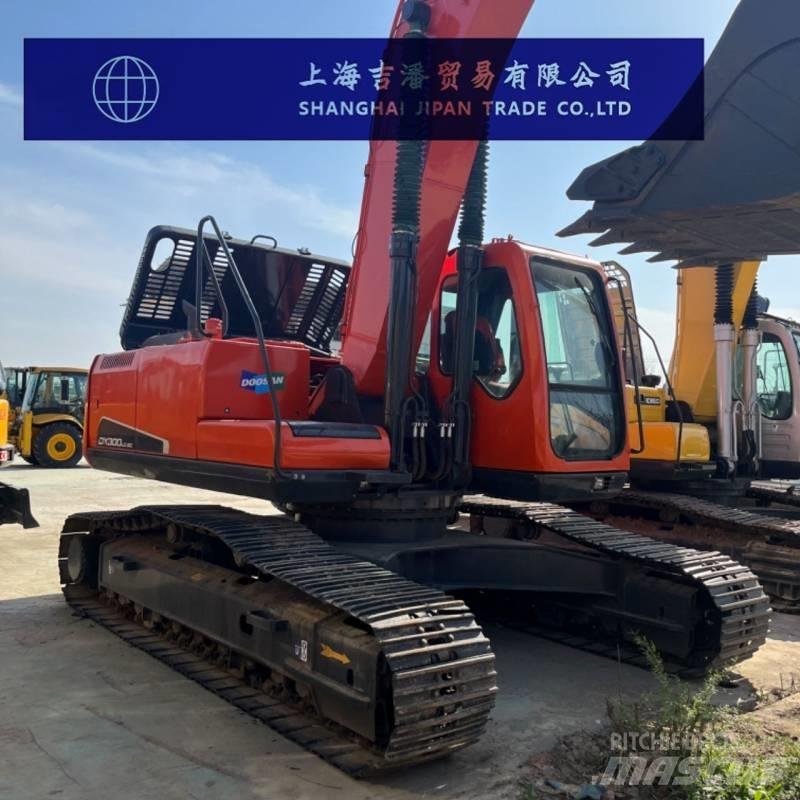 Doosan DX 300 Vikšriniai ekskavatoriai