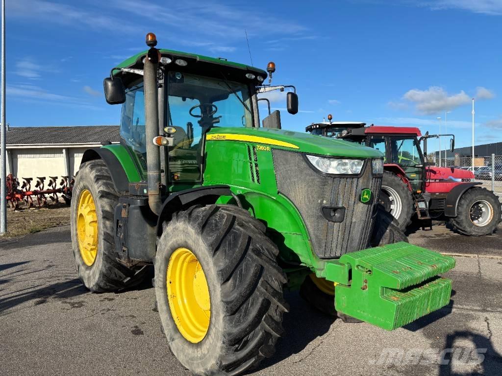 John Deere 7260 R Traktoriai