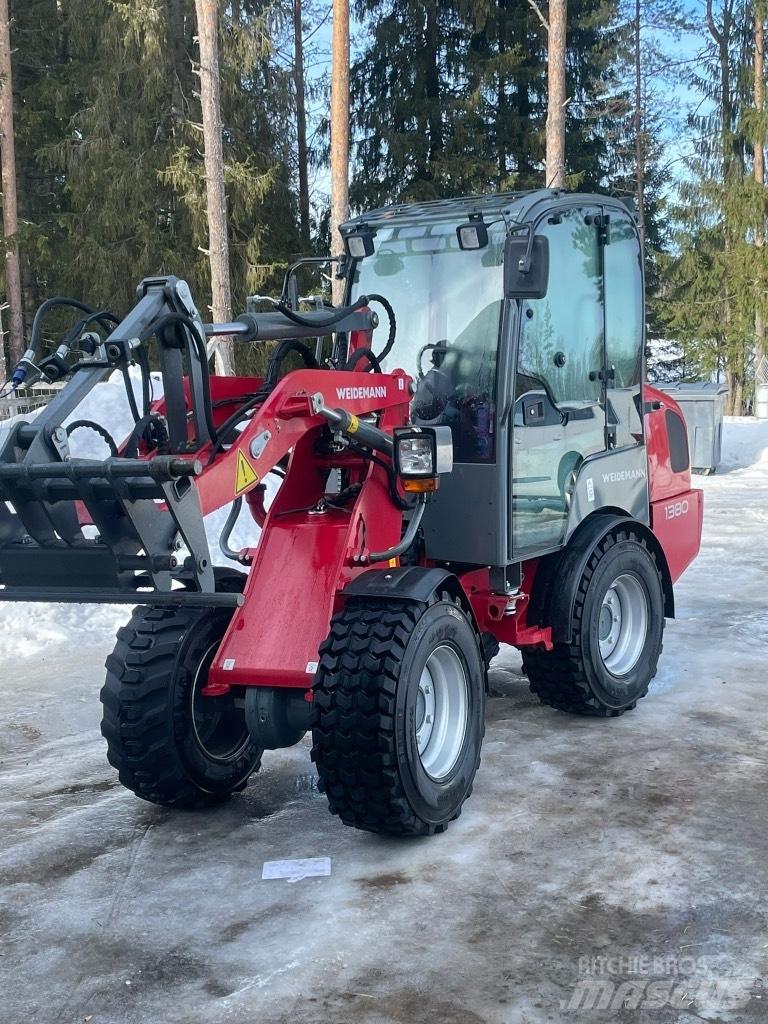 Weidemann 1380 Daugiafunkciniai pakrovėjai