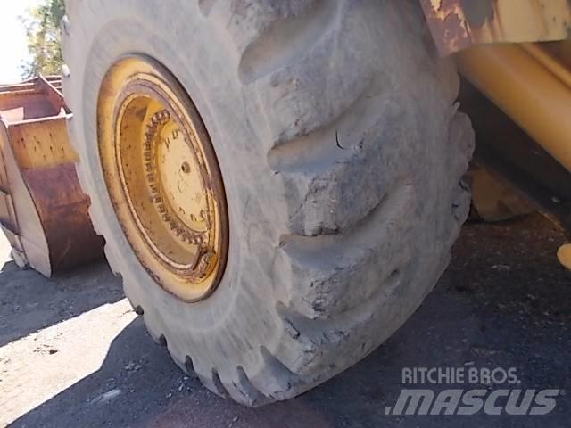 Komatsu WA 600 Statyba - Kita