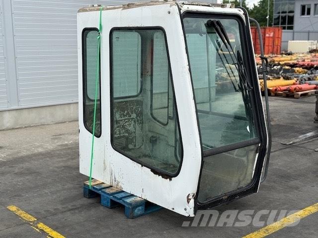Liebherr CAB SERIE B Kabinos ir interjeras