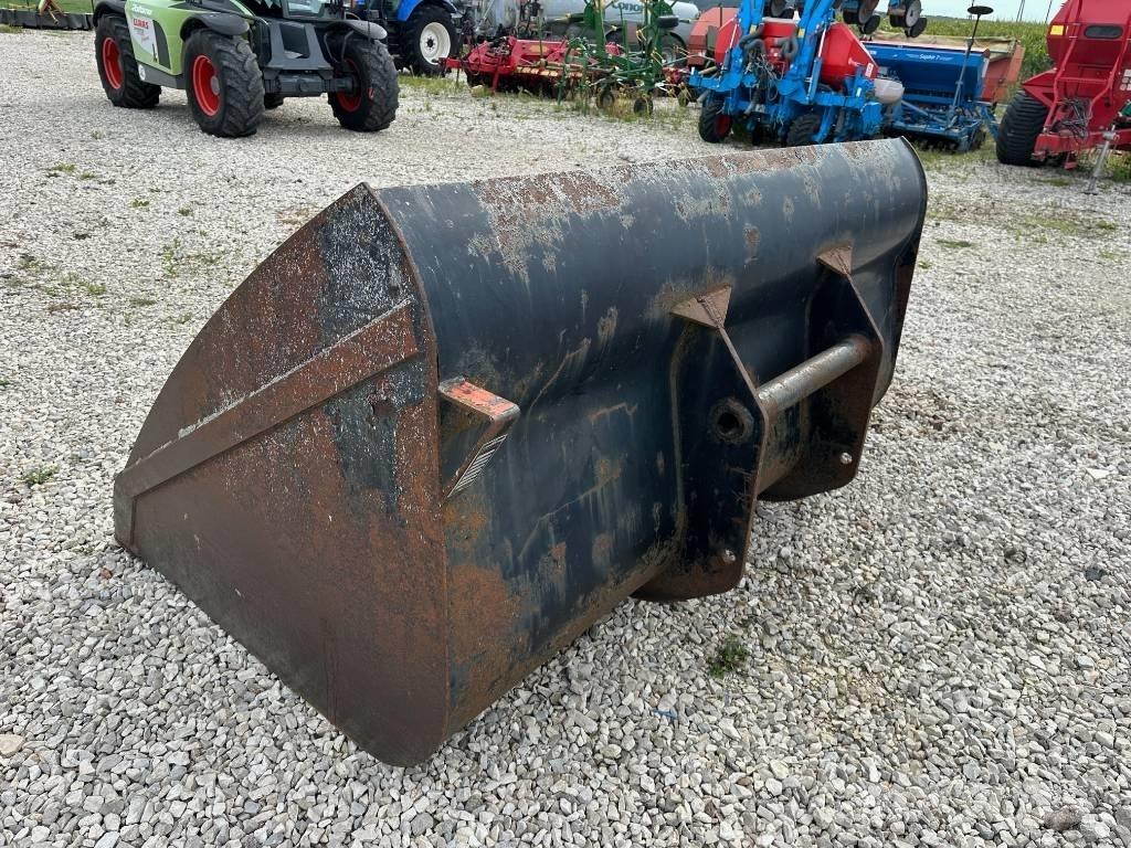 ŁYŻKA MANITOU 2,4 M Kiti krovimo ir kasimo mechanizmai ir jų priedai
