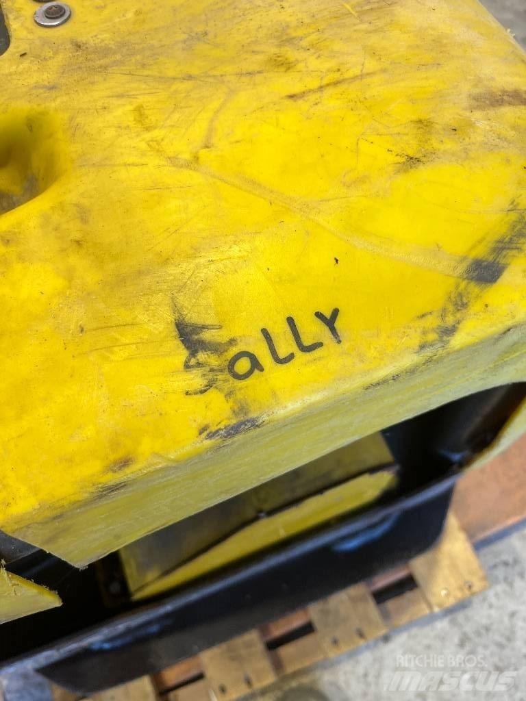Atlas Copco LG 300 Gruntiniai volai