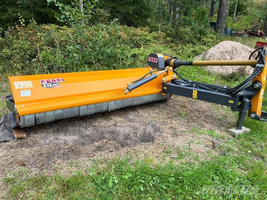 Ferri ZTE2300 Ganyklų šienapjovės / rėžtuvės