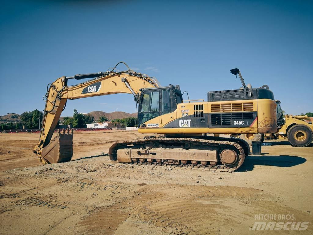 CAT 345 C L Vikšriniai ekskavatoriai