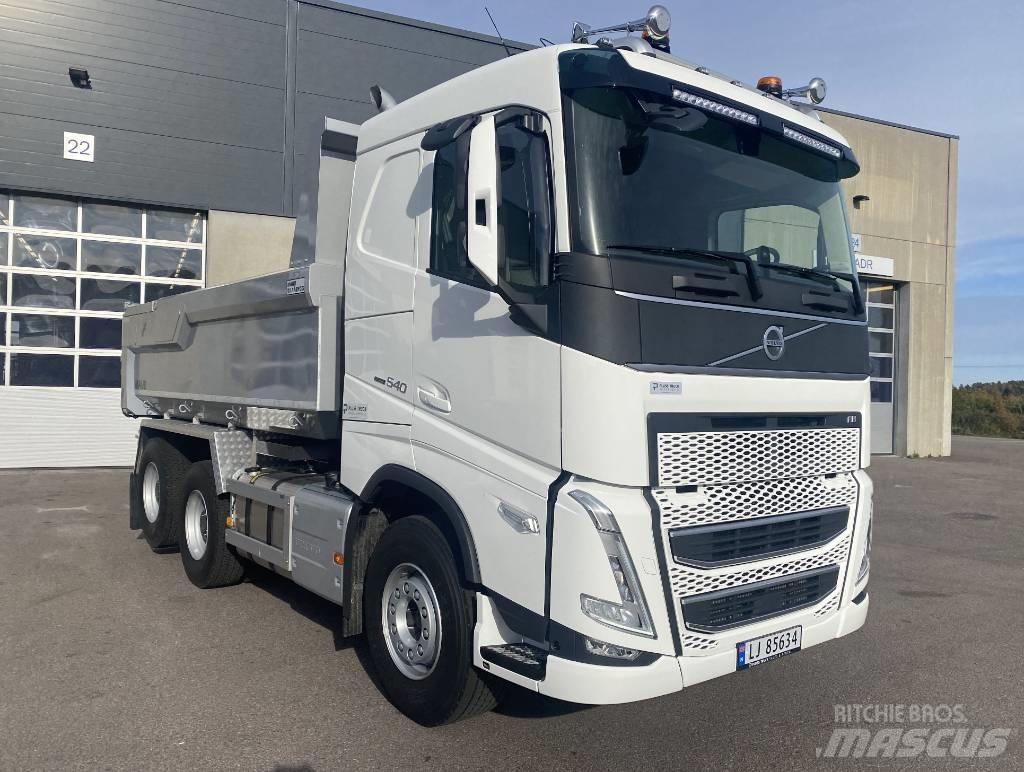 Volvo FH540 6x4 Savivarčių priekabų vilkikai