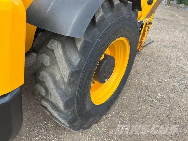 JCB 540-140 Teleskopiniai krautuvai