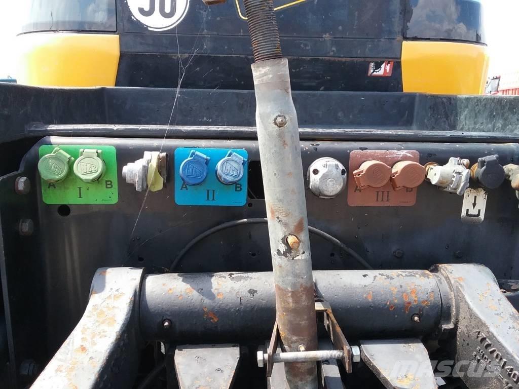 JCB Fastrac 2115 Traktoriai