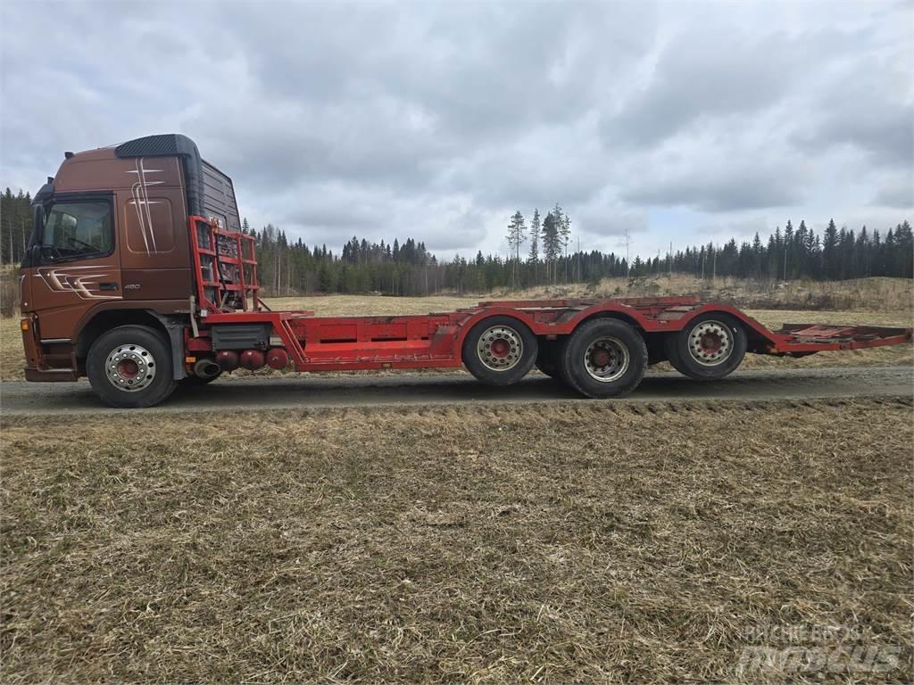Volvo FM12 8x2 Miško mašinų transportavimo sunkvežimiai